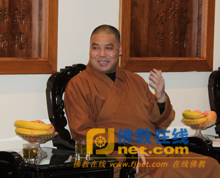 中国佛教协会副会长、大慈恩寺方丈增勤法师