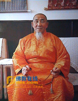 中国佛教协会咨议委员会副主席图布丹