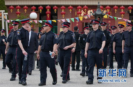 加拿大多伦多约克区警局的警员到佛教寺院湛山精舍参观（三）